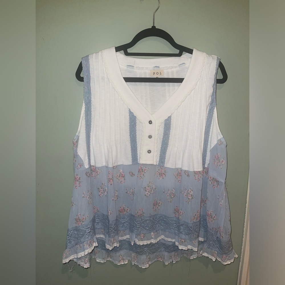 POL White and Gray Pleated Tank Top